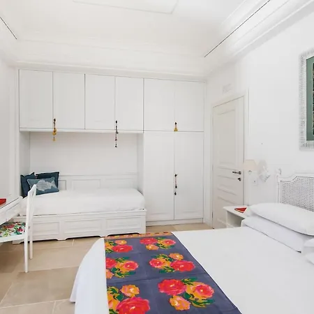 Sleeps 12 With Pool Air Con And Wifi וילה