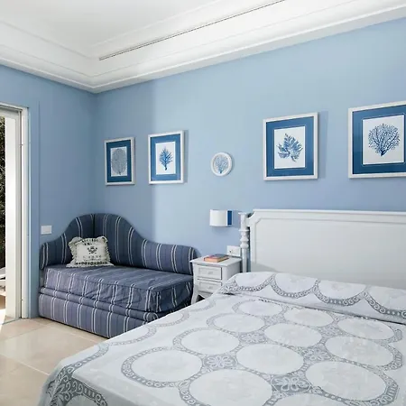 Sleeps 12 With Pool Air Con And Wifi וילה