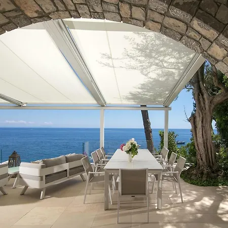 Sleeps 12 With Pool Air Con And Wifi * נראנו
